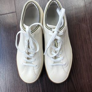 Rothys sneakers size 8